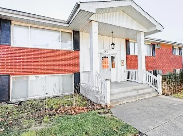 753 N 5th Ave, Kankakee, IL 60901