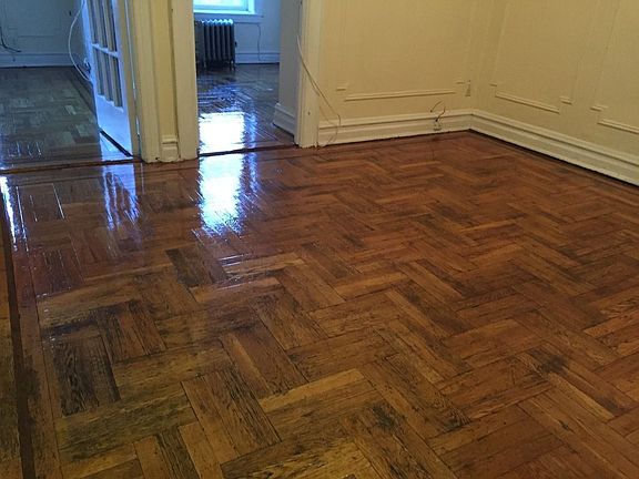 2nd image of 4537 47th St APT 2R