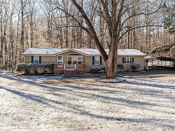 2nd image of 330 Windy Creek Cir