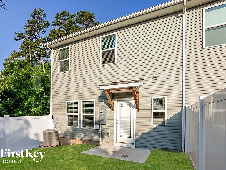 10755 Rivergate Dr NW — Photo 18