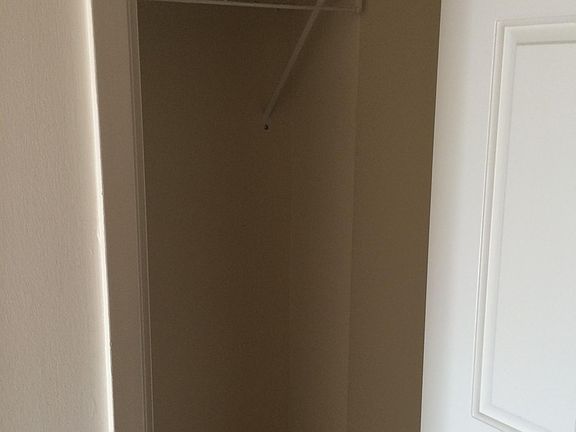 5th image of 4801 Fairmont Ave APT 505