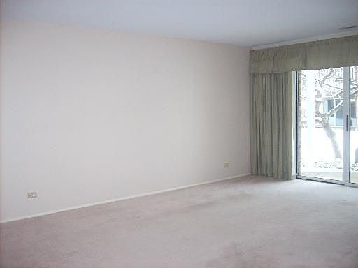 5th image of 1410 Wentworth Ct