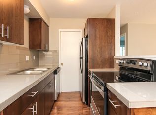 Division 50, Portland, OR 97206