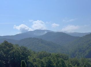 444 Soap Stick Rd, Sylva, NC 28779