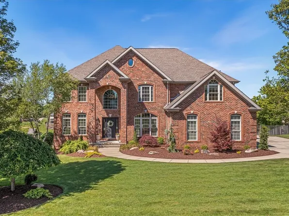 219 Windermere Ct, Canonsburg, PA 15317