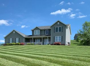 606 Ashberry Dr, Flemington, WV 26347