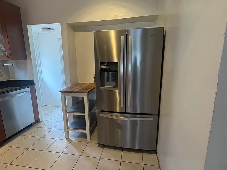2220 Rosecrans St — Photo 26