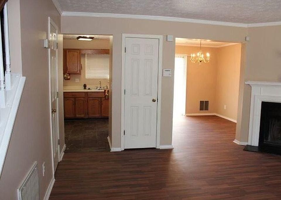2nd image of 1531 Inverness Dr