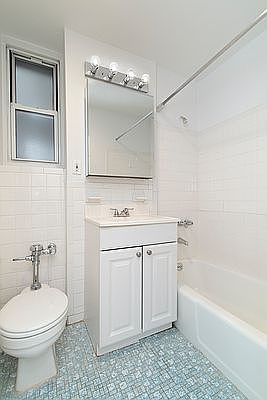 4th image of 66 Madison Ave APT 8J