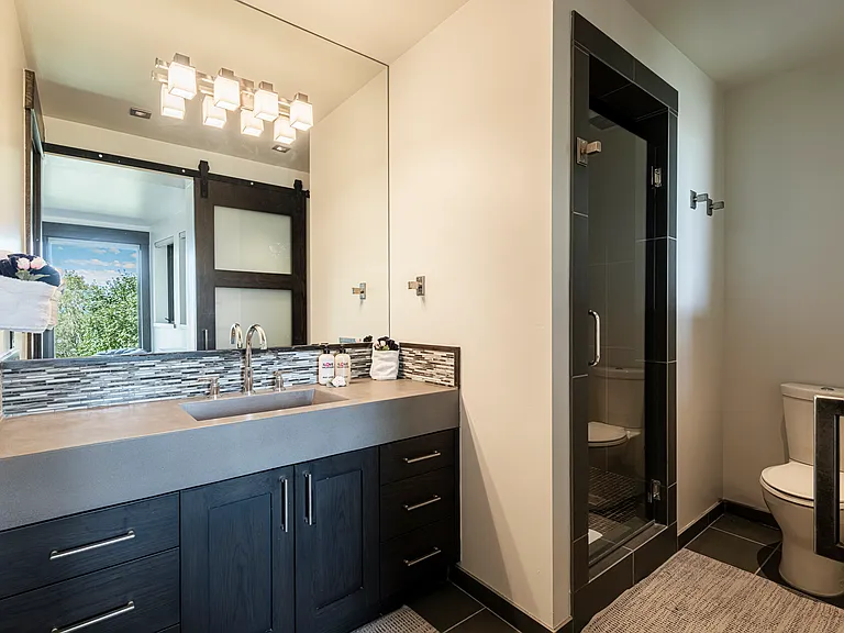 Aerie Dr — Photo 35