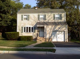 561 Berlant Ave, Roselle, NJ 07203