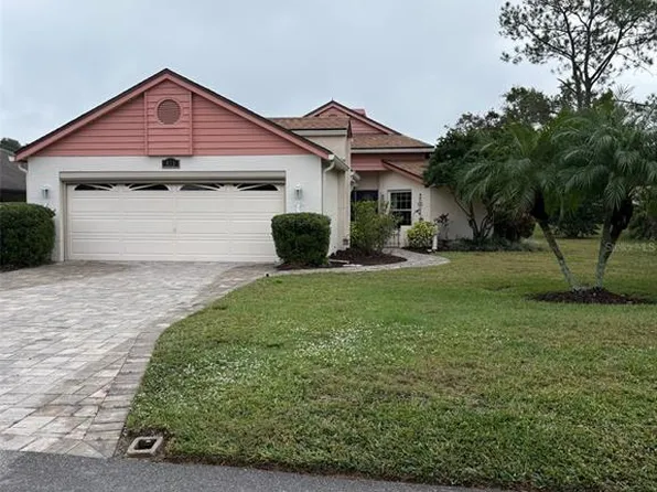 533 Saint Andrews Rd, Winter Haven, FL 33884