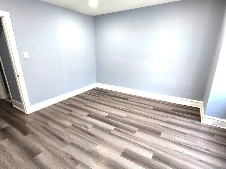 6542 Regent St — Photo 33