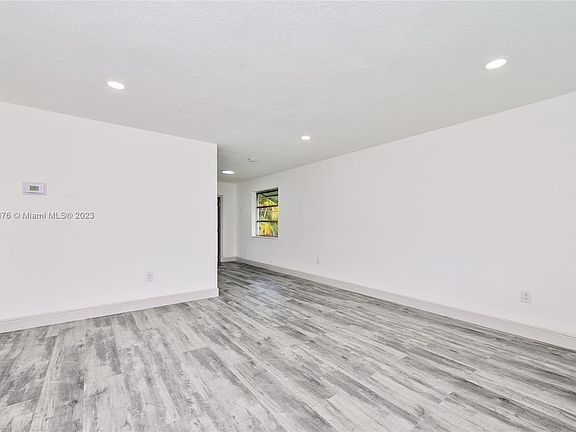 5th image of 2333 NW 82nd Way