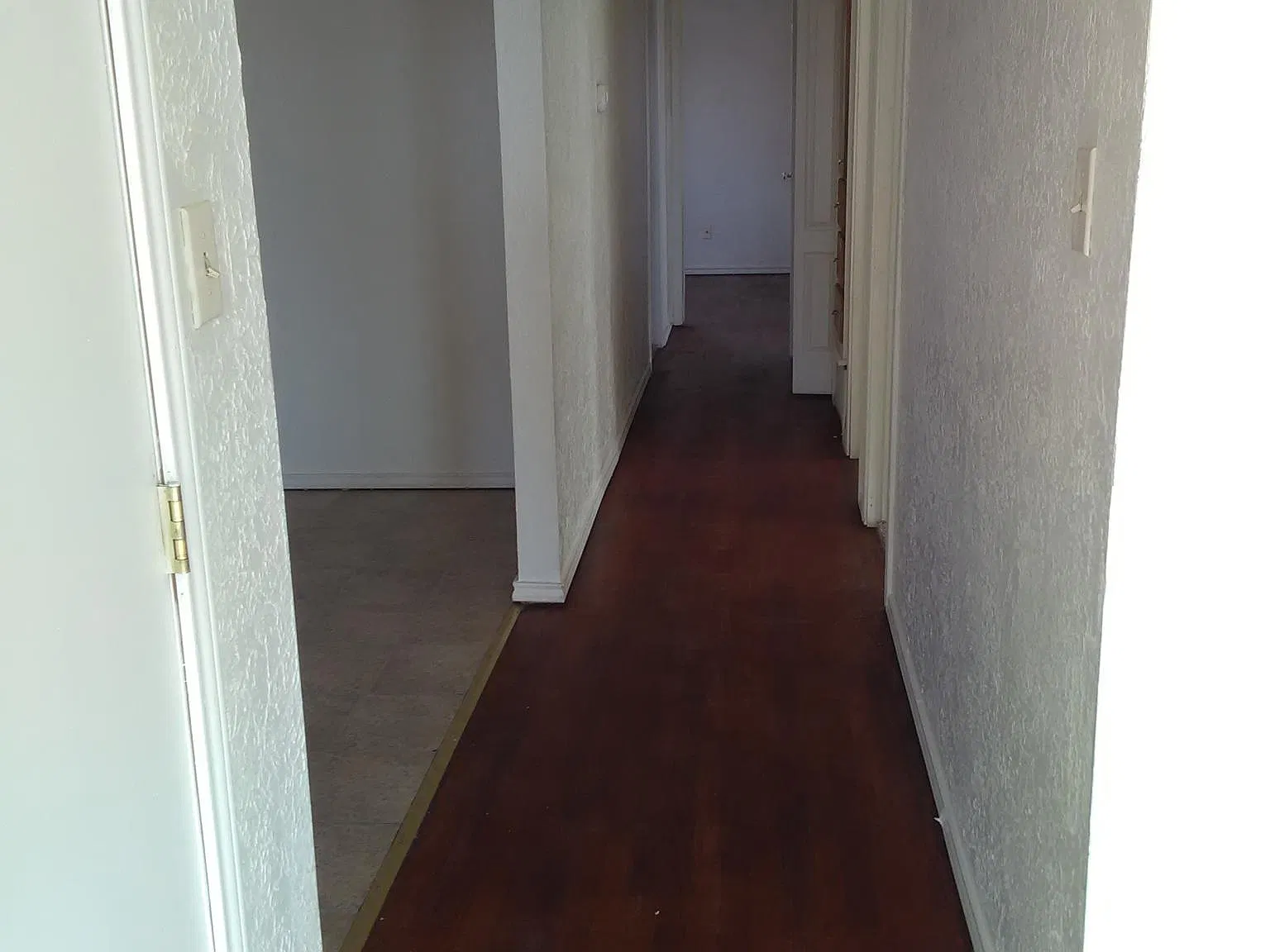 4 bed, 1.5 bath, 1277 sqft, $1,200 — Photo 2