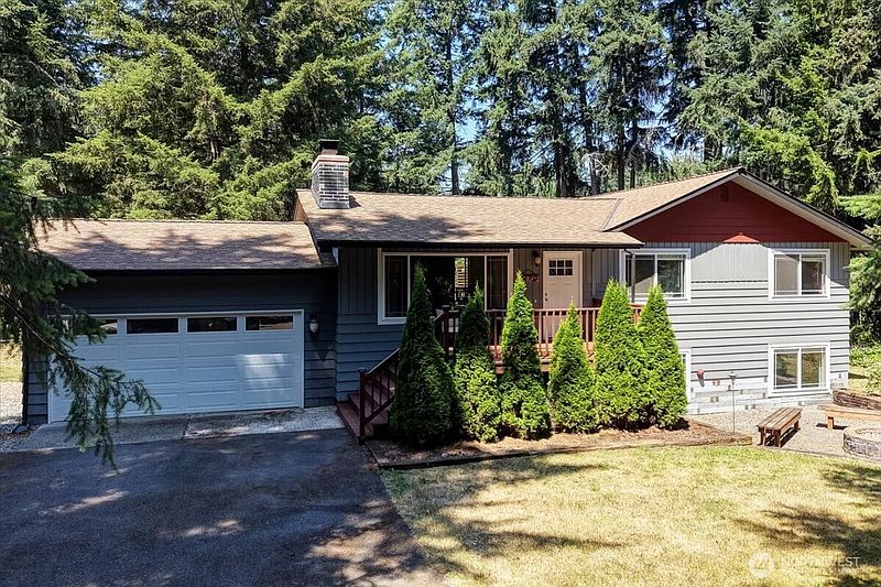 3rd image of 24702 E 54th Avenue