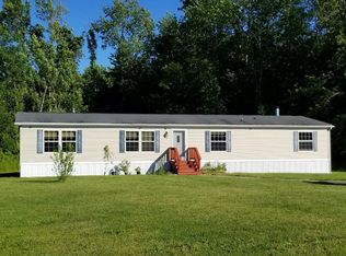 401 Sandybrook Dr, Hamlin, NY 14464
