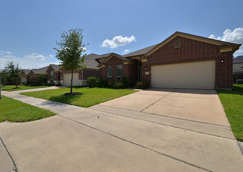 1st image of 15111 Jenista Ln