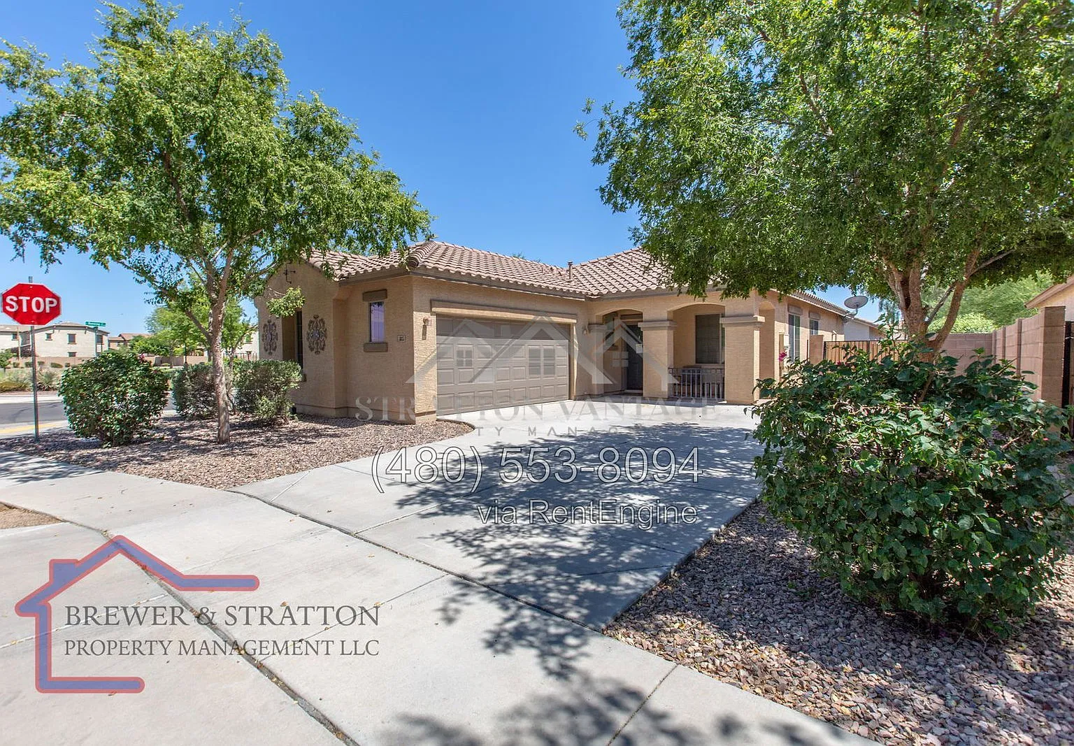 3 bed, 2.0 bath, 1299 sqft, $2,300 — Photo 1