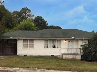 2450 Davis Dr SE, Smyrna, GA 30080