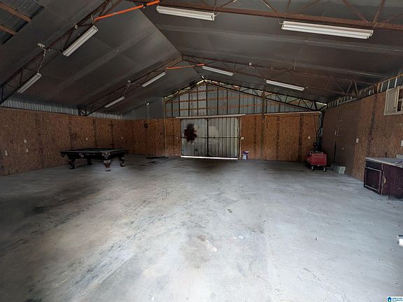 3rd image of 1365 Savage Town Rd