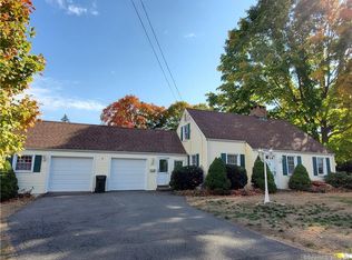 592 Forbes St, East Hartford, CT 06118