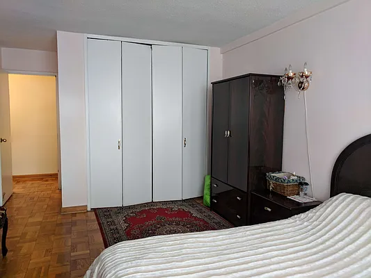 Sold by NextDoor Realty | media 36