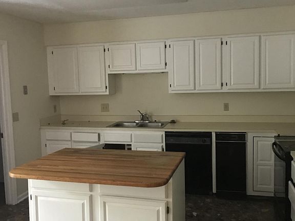 Large Kitchen