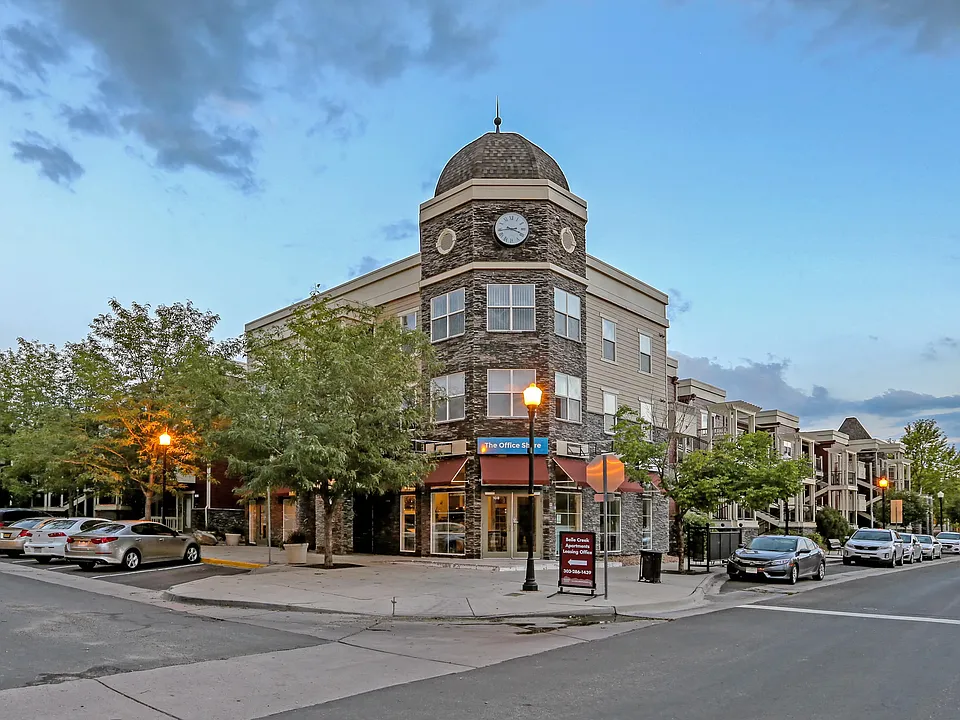 Building Photo 5