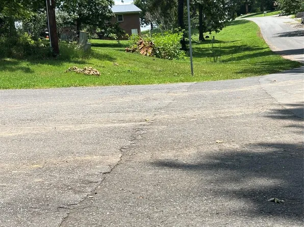 1824 Brushy Creek Rd, Shelby, NC 28150