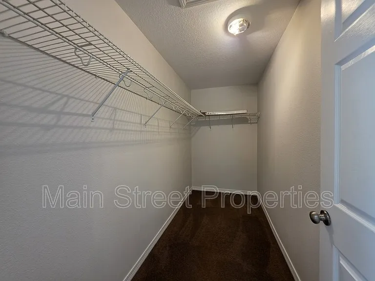 8510 Pond Ave — Photo 9