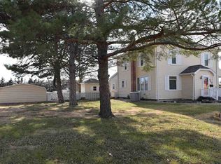 800 E 2nd St, Russell, KS 67665