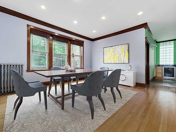 5th image of 1415 W Balmoral Ave