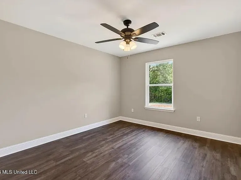 44 John Travis Rd — Photo 18