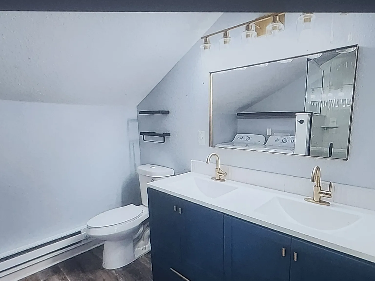 1 bed, 700 sqft, $1,600 — Photo 4