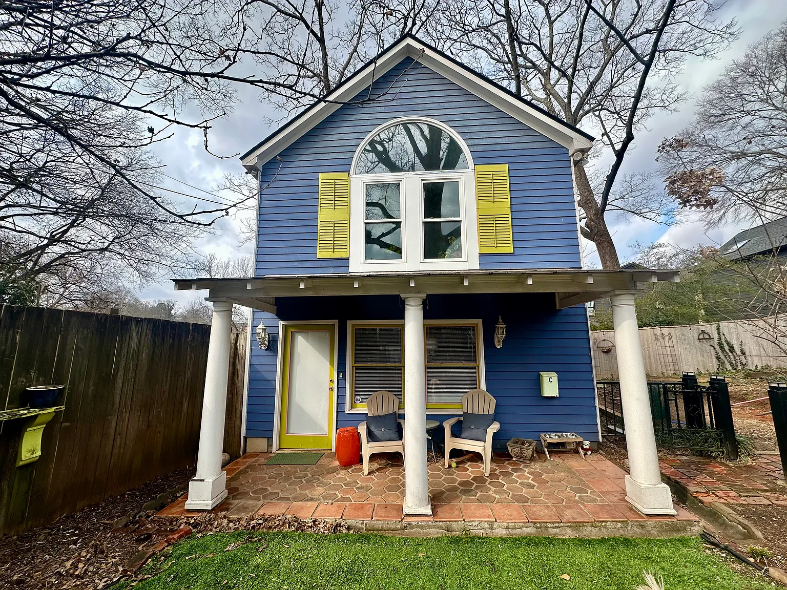 1 bed, 900 sqft, $1,995 — Photo 1