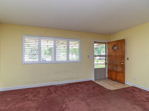 4th image of 5701 N Terrace Ct #3