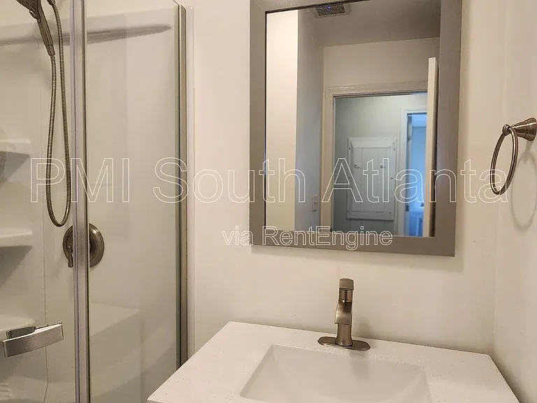 95 Thirkield Ave SE — Photo 17