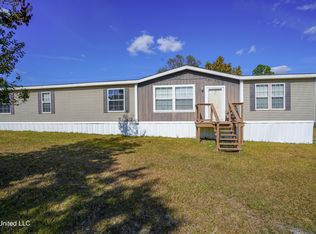 11610 Fox Ridge Dr, Vancleave, MS 39565