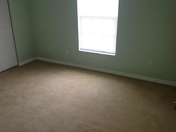 2333 SW Fern Circle, Port St Lucie, FL 34953