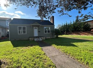 332 18th Ave, Longview, WA 98632