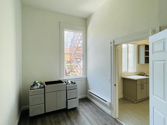 5th image of 714 14th St #2