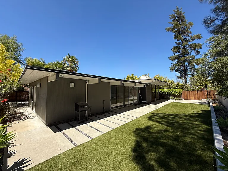 17070 Lisette St — Photo 29