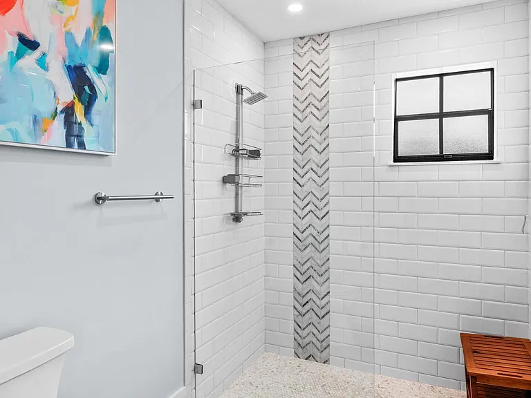 13549 Fountain View Blvd — Photo 27