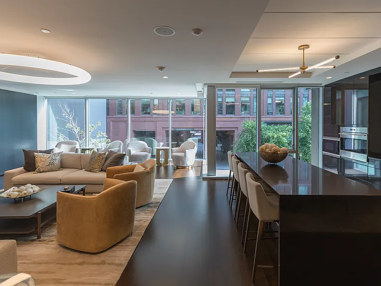 32 Traveler St #Penthouse 8 — Photo 21
