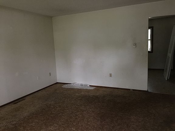 2nd image of 1019 Westchester Ct #Ctw2-p18