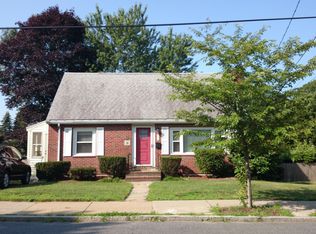 112 Stimson St, West Roxbury, MA 02132