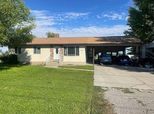 7739 Center St, Lake Pt, UT 84074