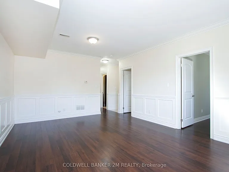 230 Annis St #2 — Photo 8