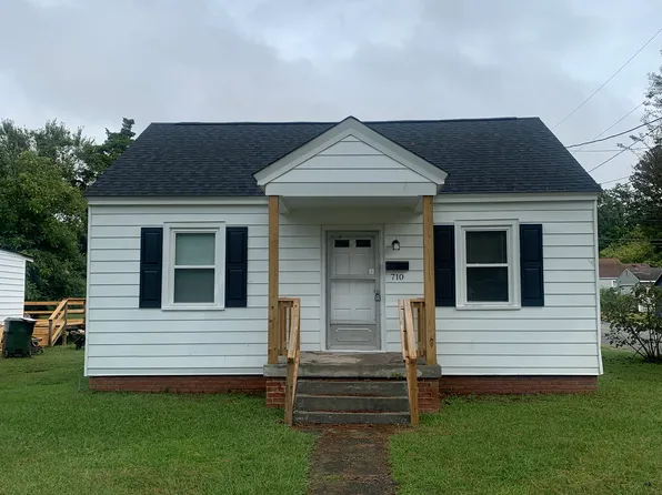 710 Chestnut St, Franklin, VA 23851